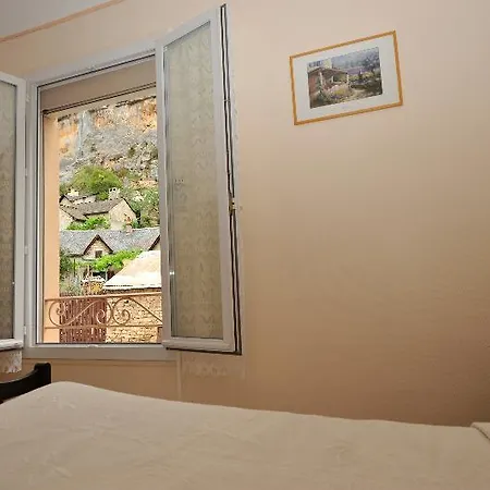 Azureva La Malene Hotel
